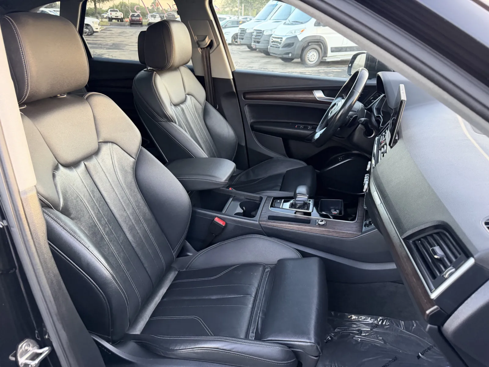 Audi Q5 photo 24
