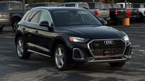 Black 2024 Audi Q5 S line Premium for sale in Alvin, TX