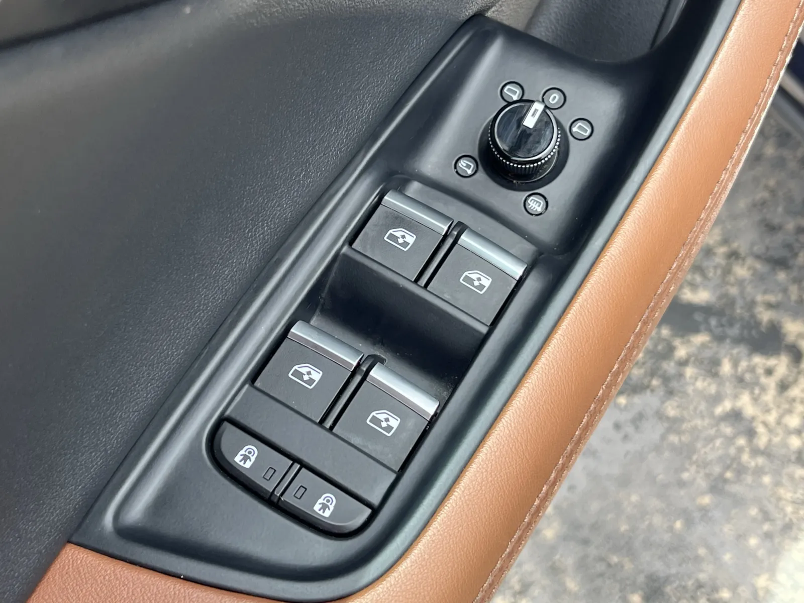 Audi Q8 photo 24
