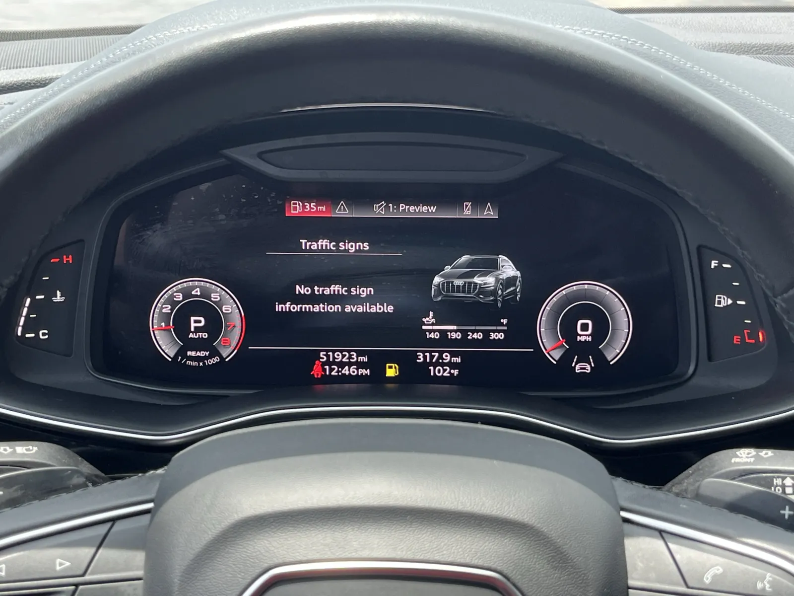Audi Q8 photo 19