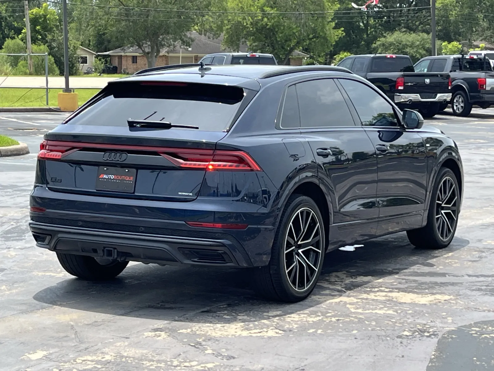 Audi Q8 photo 7