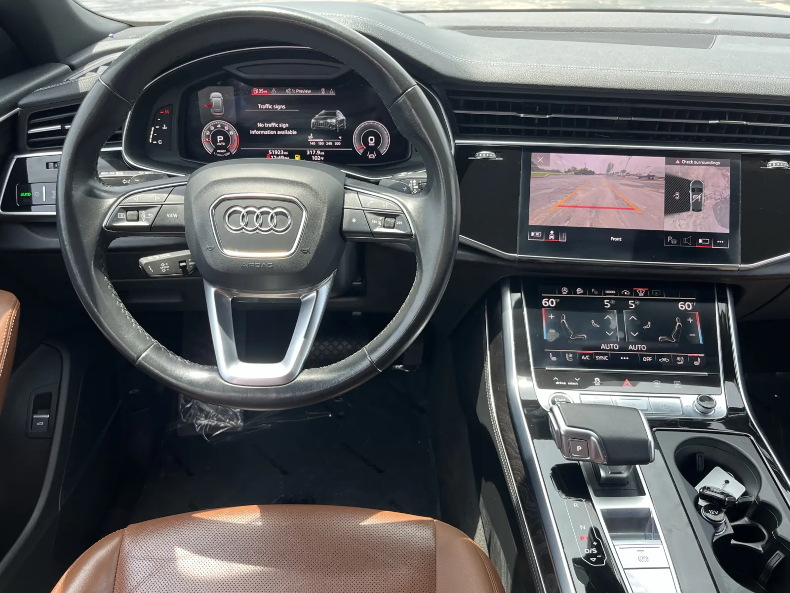 Audi Q8 photo 15