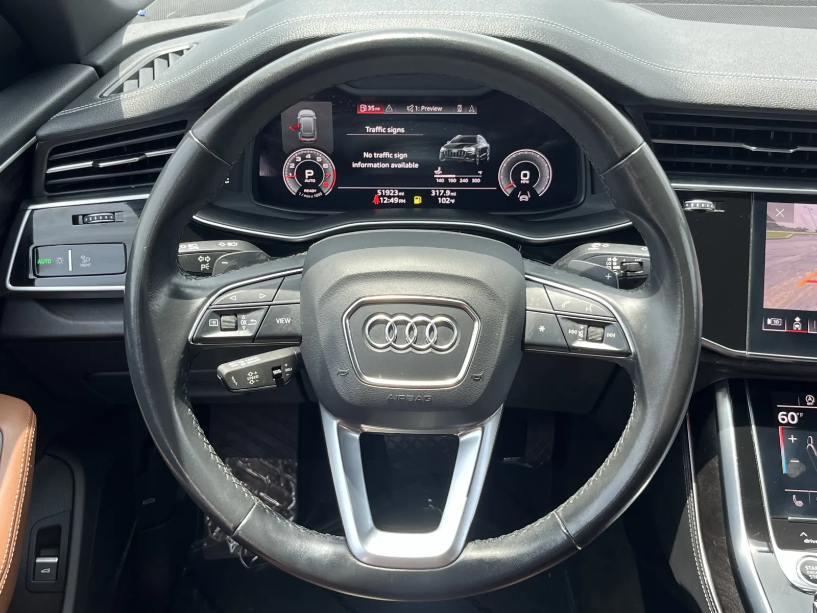 Audi Q8 photo 16