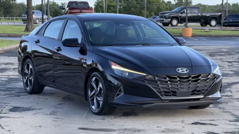 Another view of 2023 Hyundai Elantra SEL for sale in Alvin, TX at Auto Boutique Texas