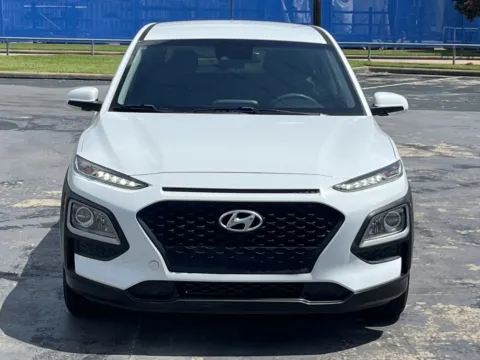 More photos of 2021 Hyundai Kona SE at Auto Boutique Texas, TX