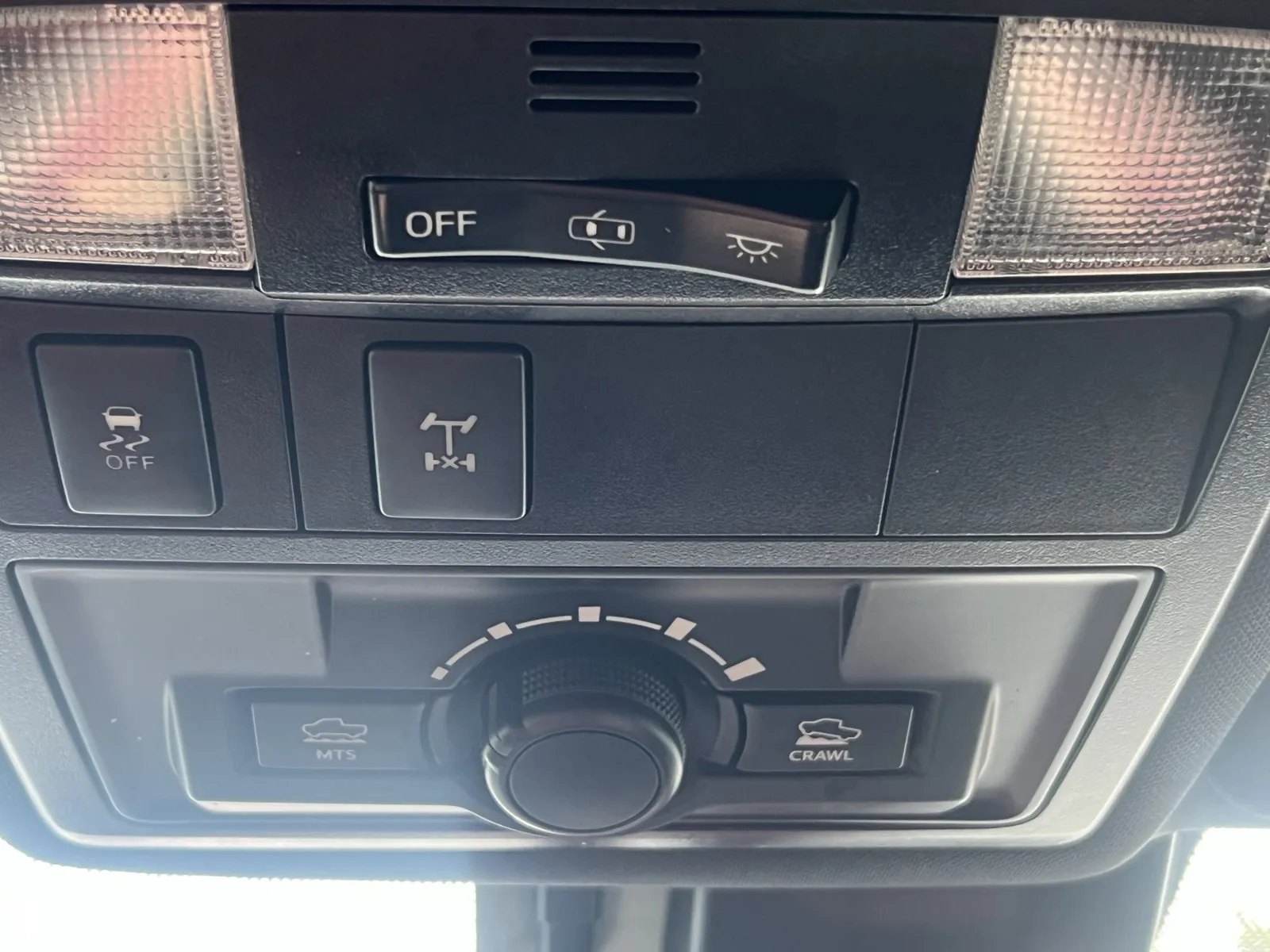 Toyota Tacoma photo 21