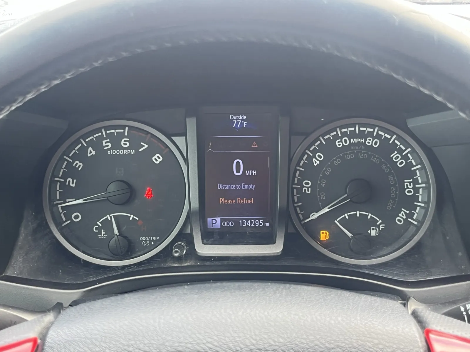 Toyota Tacoma photo 19