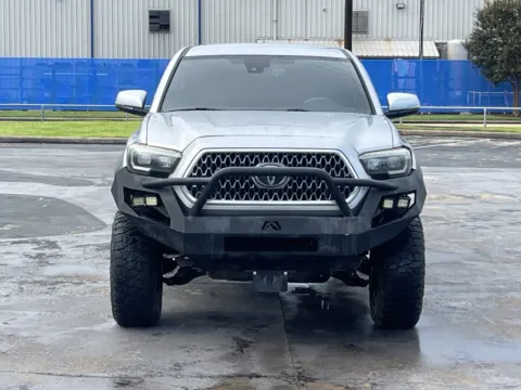 More photos of 2019 Toyota Tacoma TRD Off Road at Auto Boutique Texas, TX