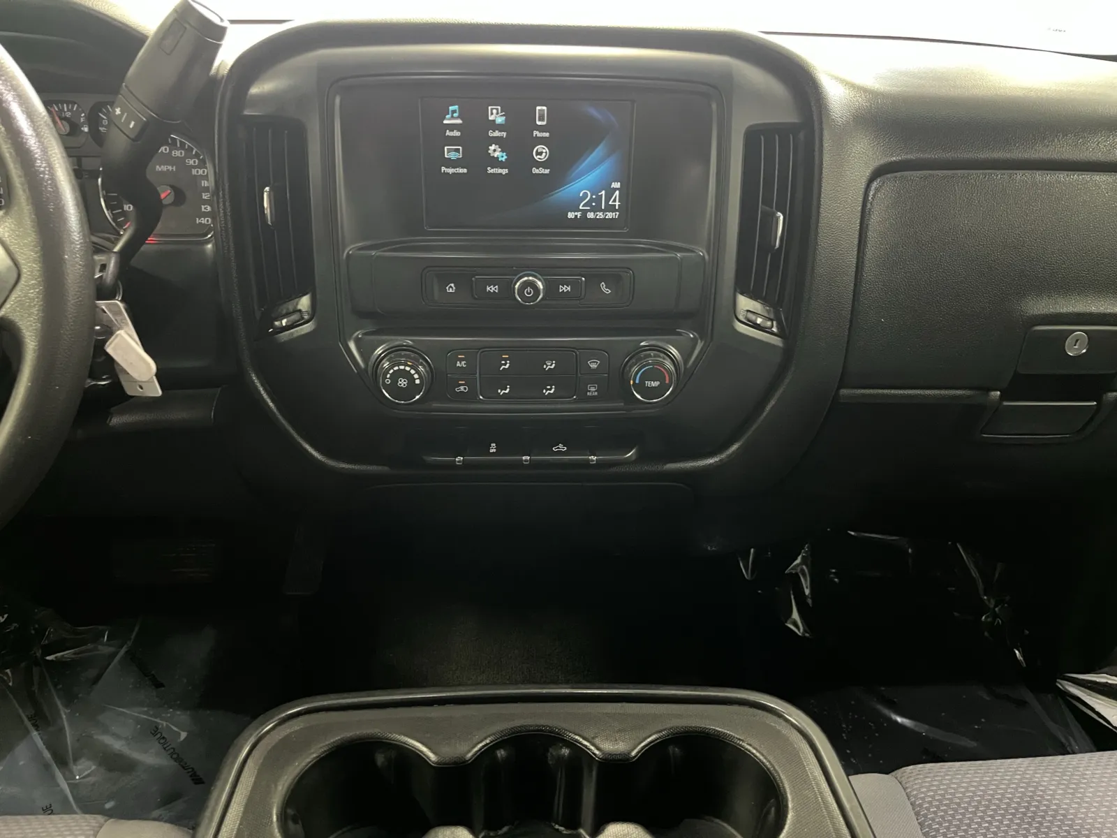 Chevrolet Silverado photo 19