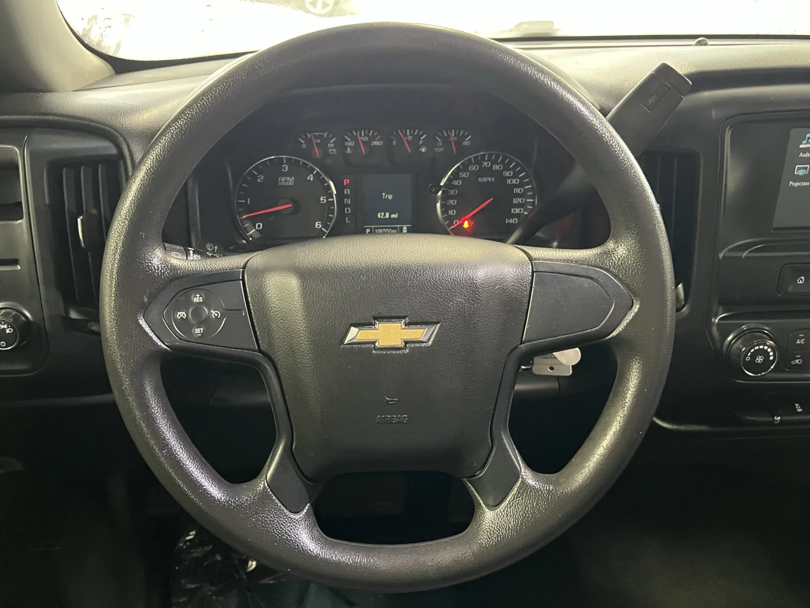 Chevrolet Silverado photo 15