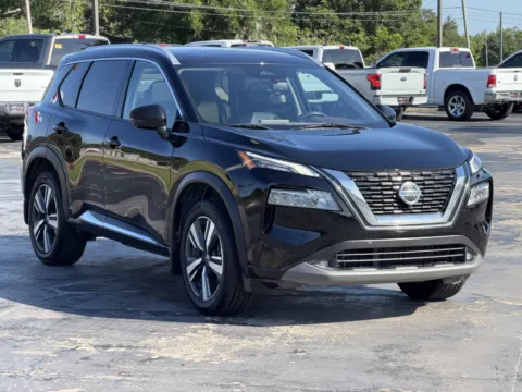 Photos of 2021 Nissan Rogue SL for sale in Alvin, TX at Auto Boutique Texas