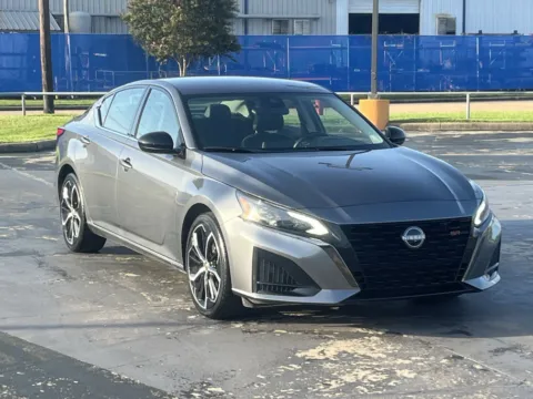 Another view of 2025 Nissan Altima SR for sale in Alvin, TX at Auto Boutique Texas