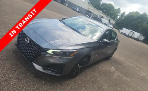 Gray 2025 Nissan Altima SR for sale in Alvin, TX