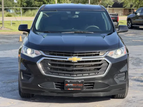 More photos of 2021 Chevrolet Traverse LS at Auto Boutique Texas, TX