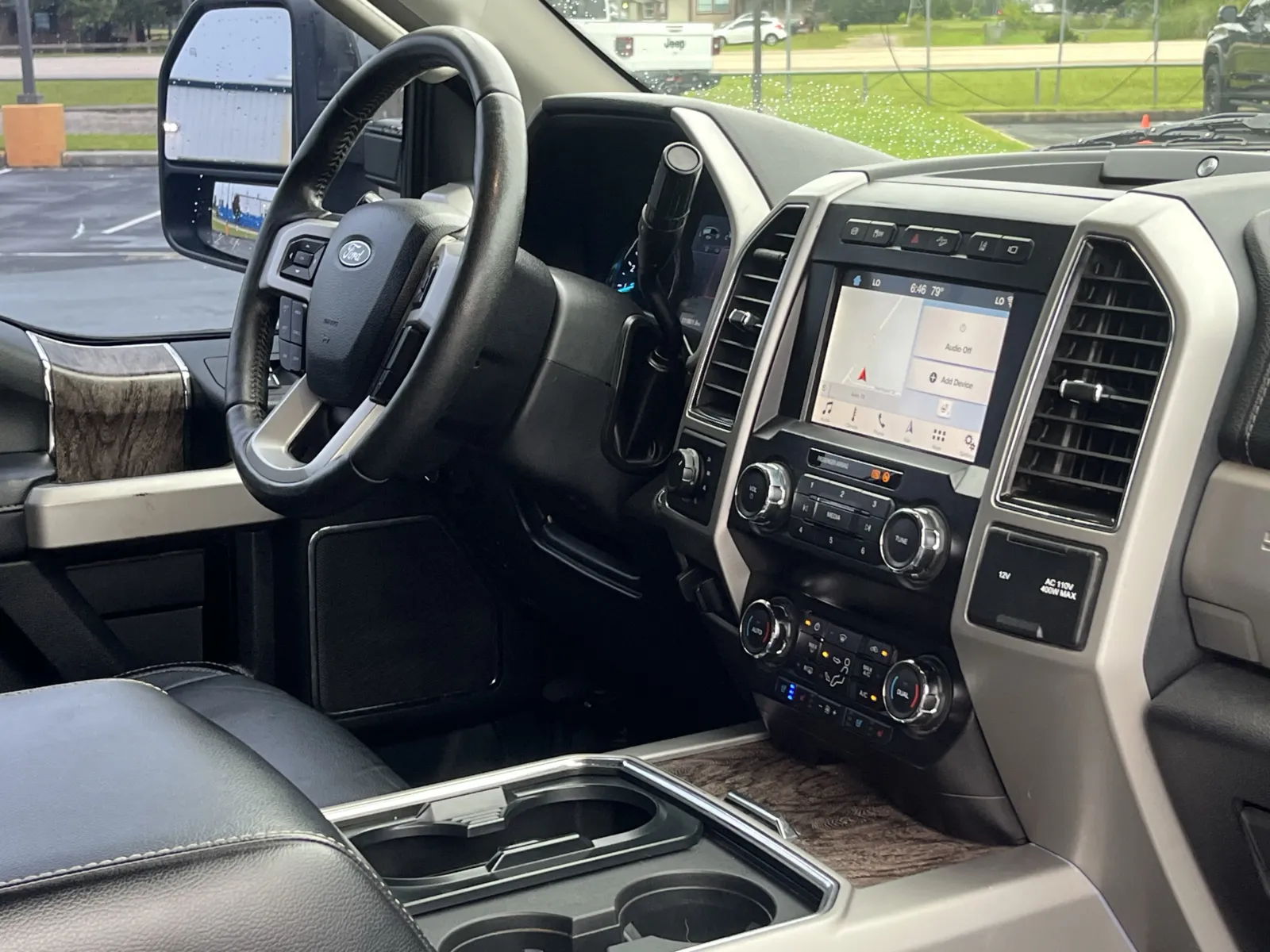 Ford F-350 photo 11