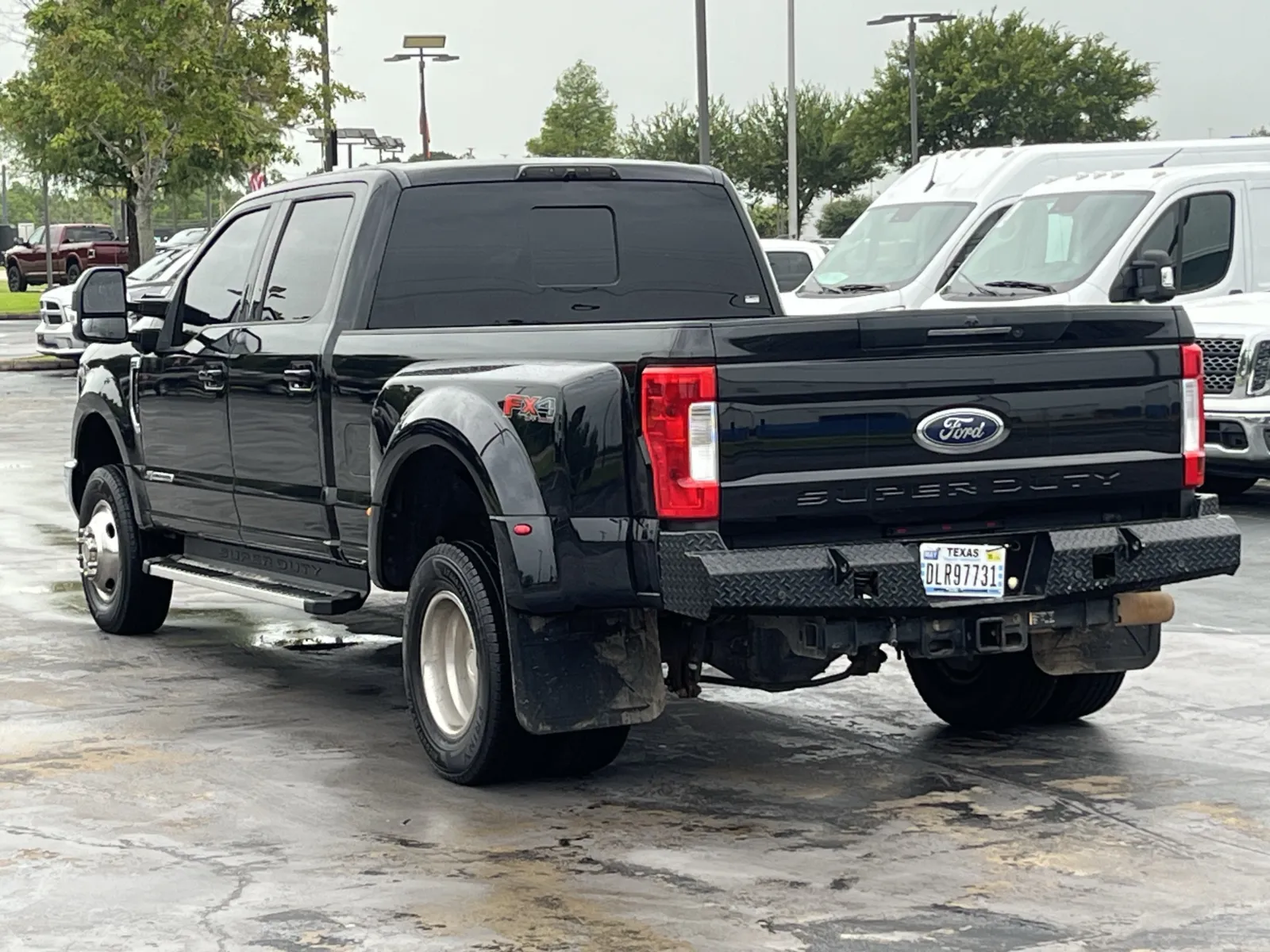 Ford F-350 photo 6