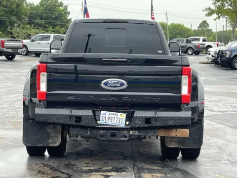 More photos of 2019 Ford Super Duty F-350 DRW LARIAT at Auto Boutique Texas, TX