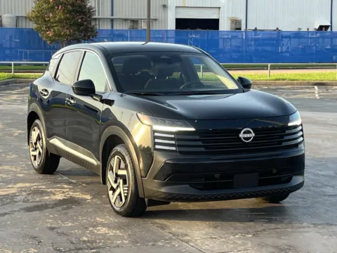 Photos of 2025 Nissan Kicks SV for sale in Alvin, TX at Auto Boutique Texas