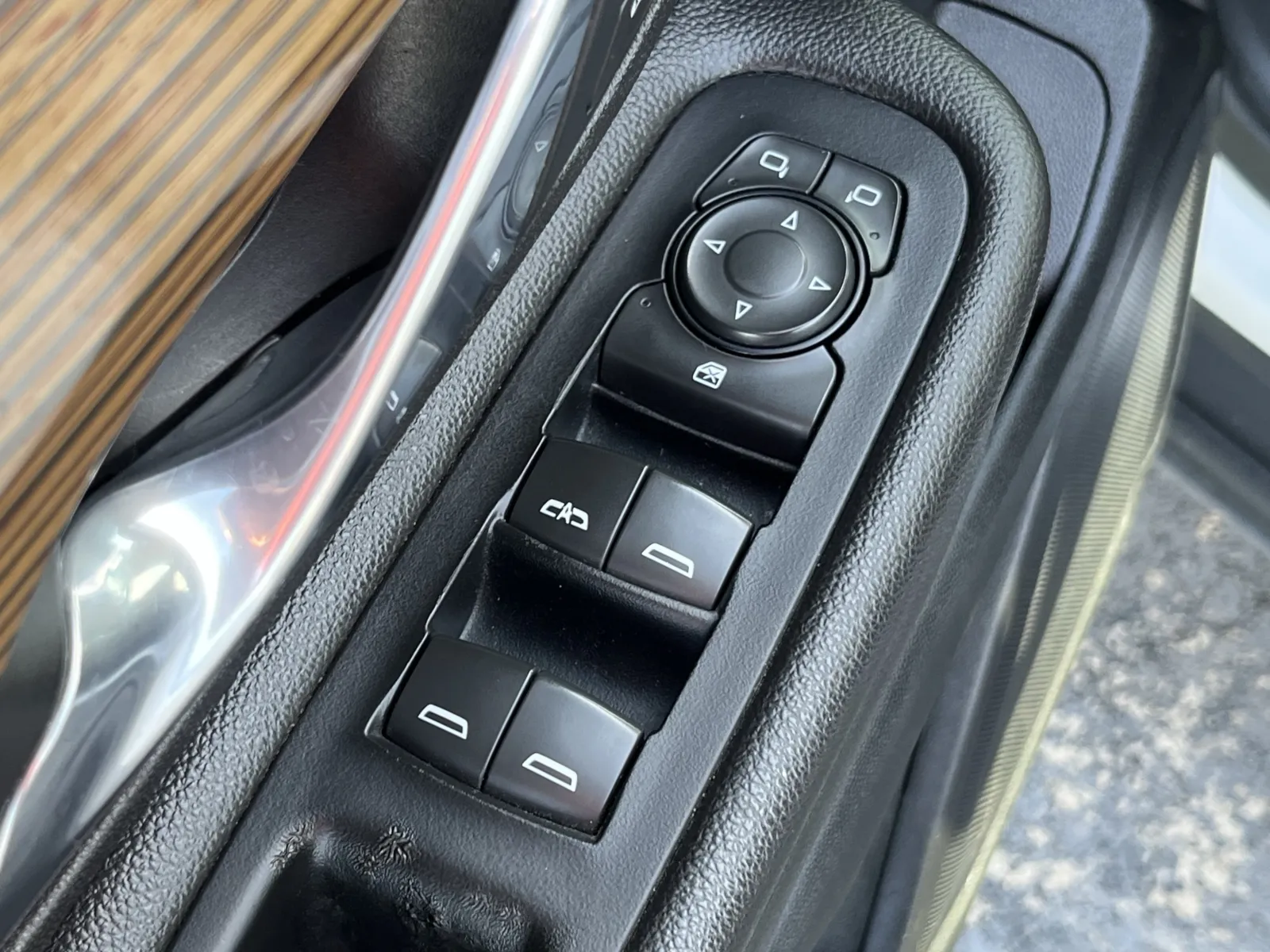 GMC Terrain photo 23