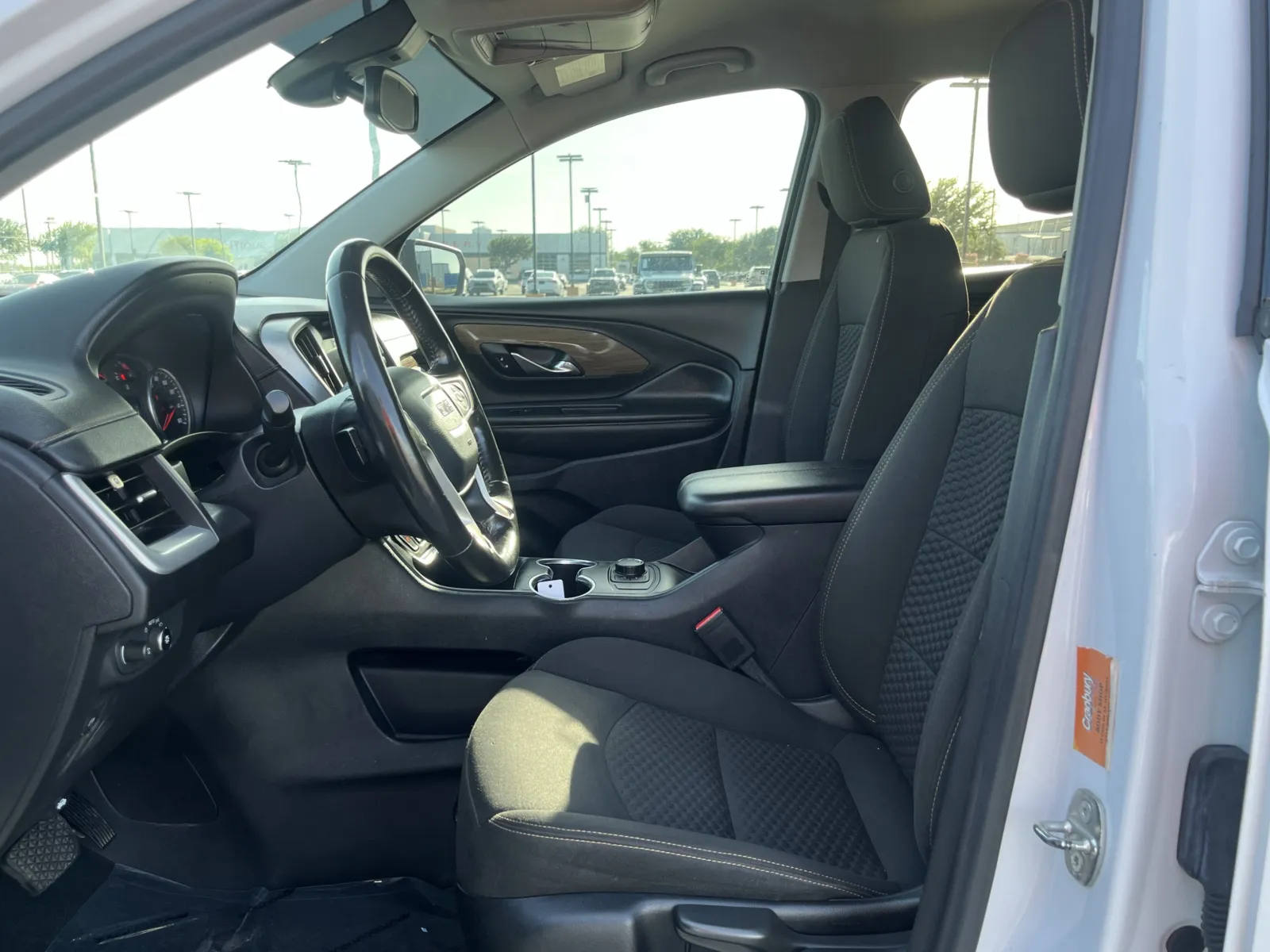 GMC Terrain photo 25