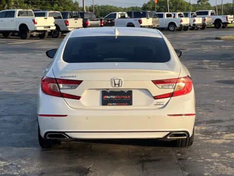 More photos of 2021 Honda Accord Sedan Touring at Auto Boutique Texas, TX