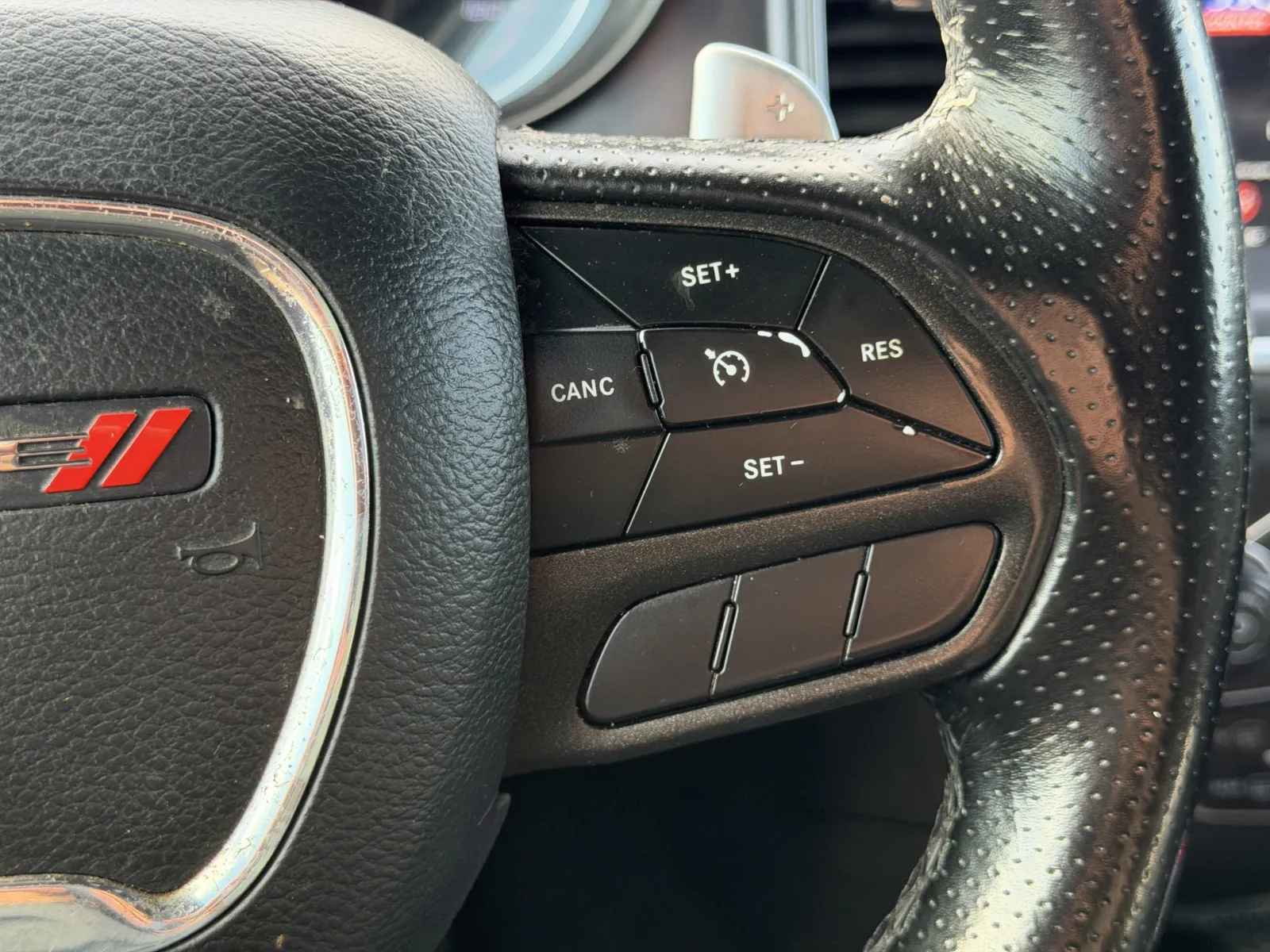 Dodge Charger photo 15