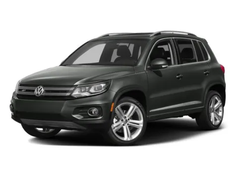 Silver 2016 VOLKSWAGEN TIGUAN S/S for sale in Alvin, TX