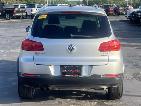 More photos of 2016 Volkswagen Tiguan SEL at Auto Boutique Texas, TX