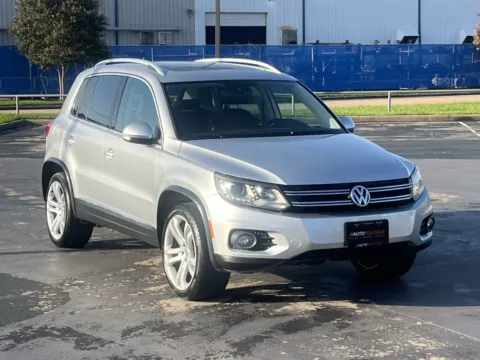 Photos of 2016 Volkswagen Tiguan SEL for sale in Alvin, TX at Auto Boutique Texas