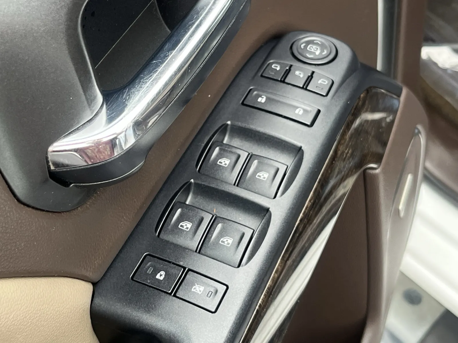GMC Sierra photo 22