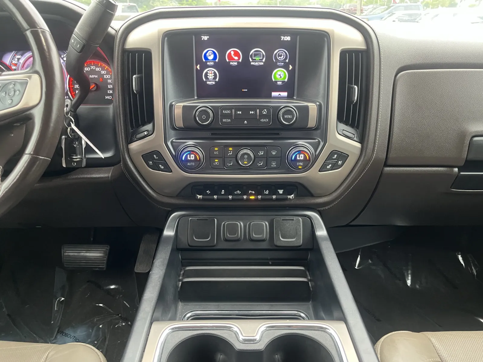 GMC Sierra photo 21