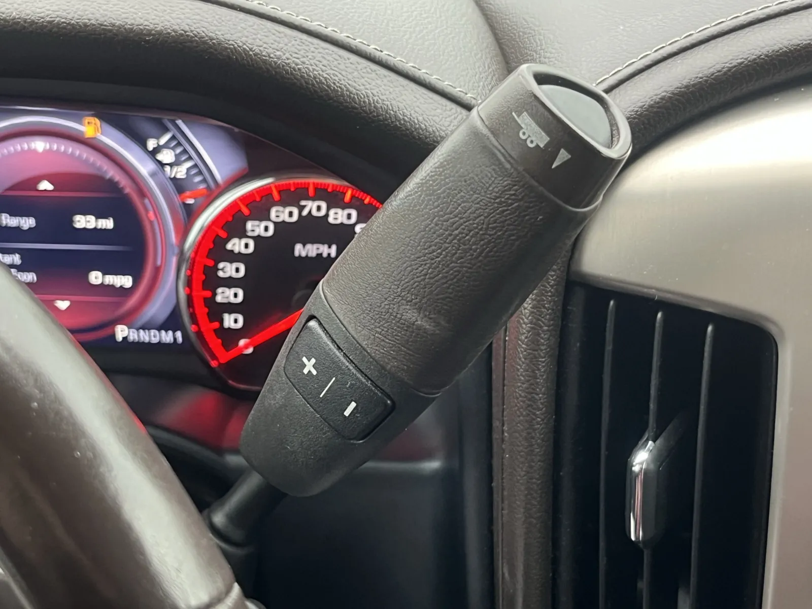 GMC Sierra photo 17