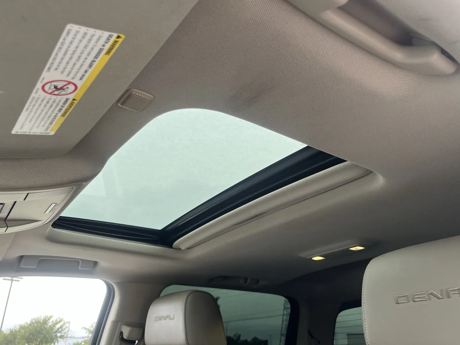 GMC Sierra photo 28