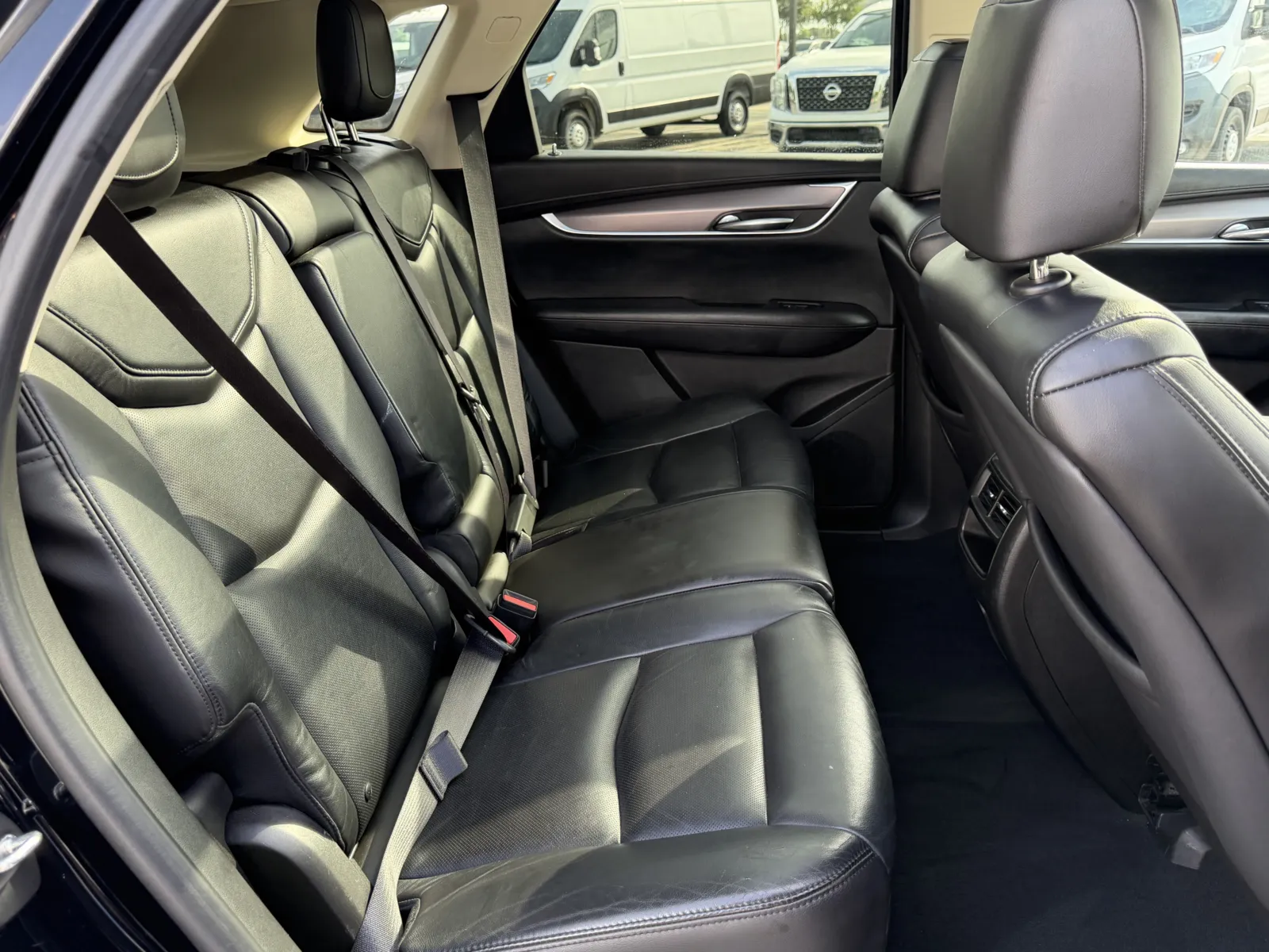 Cadillac XT5 photo 24