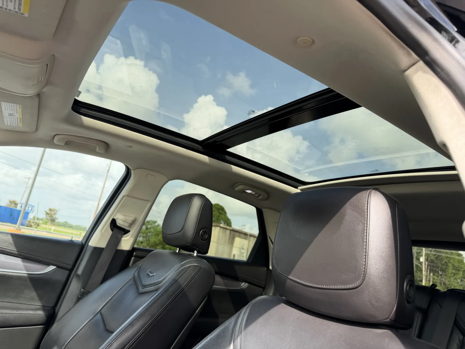 Cadillac XT5 photo 21