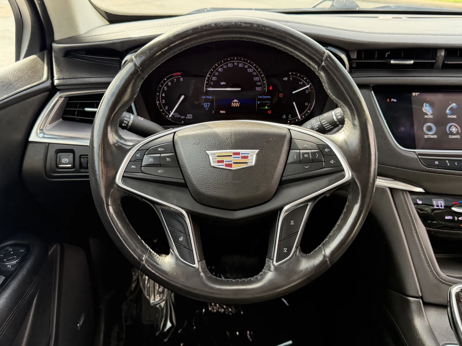 Cadillac XT5 photo 13