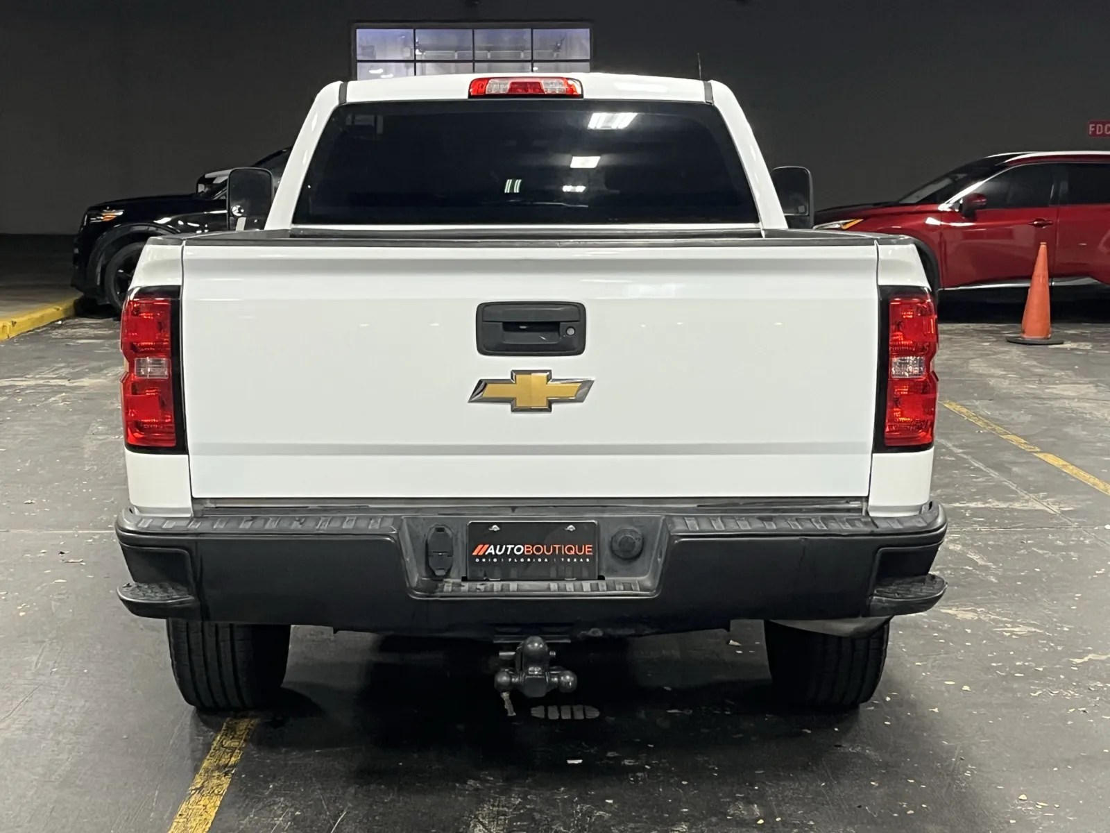 Chevrolet Silverado photo 5