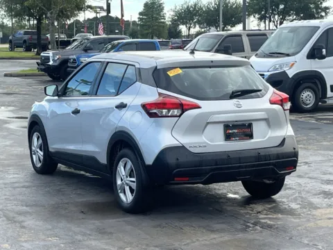More photos of 2020 Nissan Kicks S at Auto Boutique Texas, TX