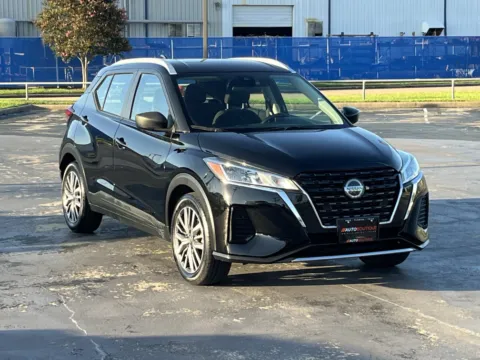Another view of 2021 Nissan Kicks SV for sale in Alvin, TX at Auto Boutique Texas