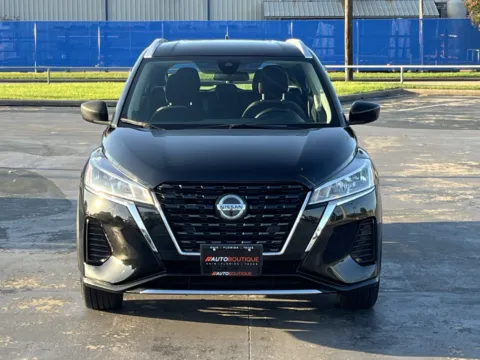 More photos of 2021 Nissan Kicks SV at Auto Boutique Texas, TX