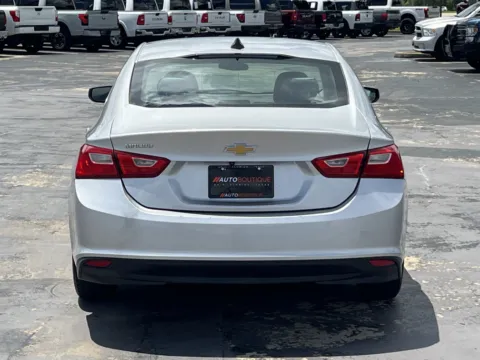 More photos of 2020 Chevrolet Malibu LS at Auto Boutique Texas, TX