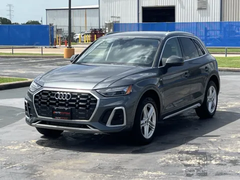 Photos of 2022 Audi Q5 S line Premium for sale in Alvin, TX at Auto Boutique Texas