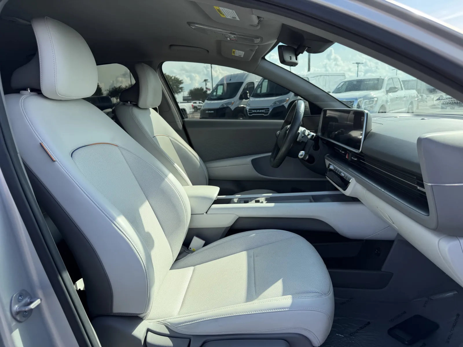 Hyundai Ioniq 6 photo 22