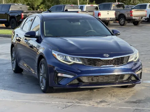 Photos of 2020 Kia Optima LX for sale in Alvin, TX at Auto Boutique Texas