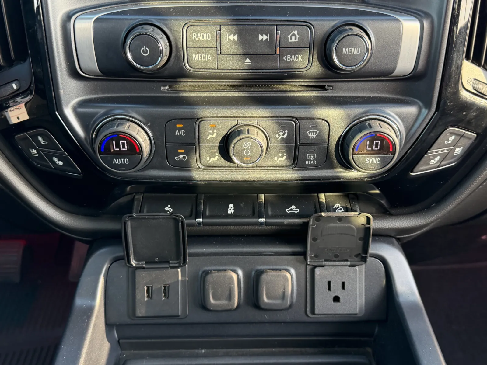 GMC Sierra photo 19