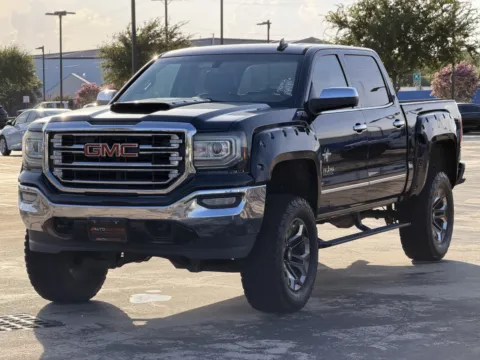 Another view of 2018 GMC Sierra 1500 SLT for sale in Alvin, TX at Auto Boutique Texas
