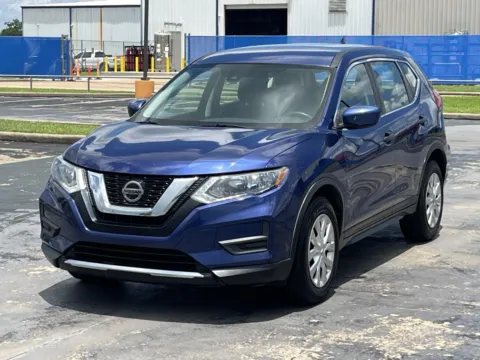 Another view of 2020 Nissan Rogue S for sale in Alvin, TX at Auto Boutique Texas