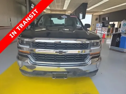 Another view of 2018 Chevrolet Silverado 1500 LT for sale in Alvin, TX at Auto Boutique Texas