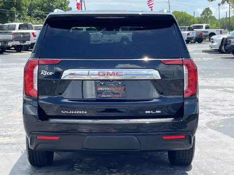 More photos of 2021 GMC Yukon XL SLE at Auto Boutique Texas, TX