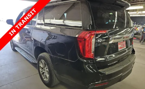 More photos of 2021 GMC Yukon XL SLE at Auto Boutique Texas, TX